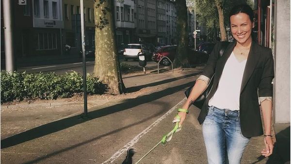 Foto: Liburan Rasa Mudik Sophia Latjuba di Jerman