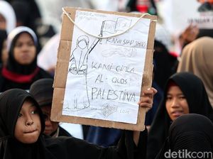 Bachtiar Nasir Kecam Trump di Aksi Bela Palestina Bachtiar Nasir Kecam Trump di Aksi Bela Palestina