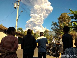 Gunung Merapi Meletus Freatik, Apa Itu? Gunung Merapi Meletus Freatik, Apa Itu?