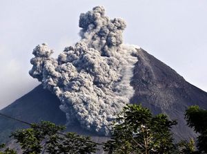 Tak Hanya Freatik, Ini Jenis-jenis Erupsi Gunung Berapi
