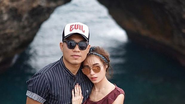 Rizal 'Armada' dan istri