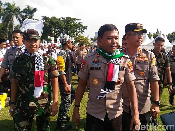 Gaya Kapolda Metro Bersyal Palestina Imbau Aksi 115 Santun
