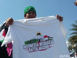 Ojol Ini Raup Rp 12 Juta Jualan Kaos Aksi Bela Palestina