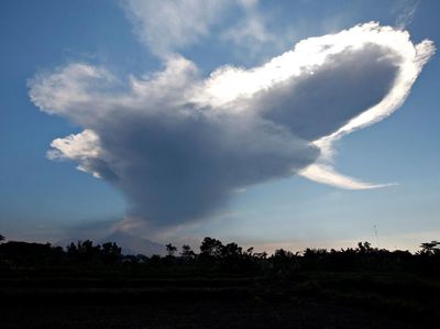 Foto: Kondisi Terkini Gunung Merapi Usai Letusan Freatik