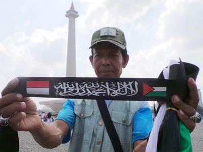 Mengais Rezeki dari Aksi Bela Palestina