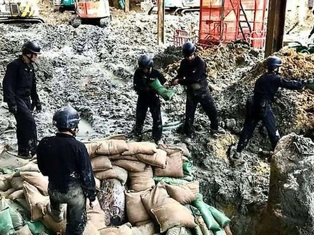 2 Bom Era Perang Dunia II Ditemukan di Jerman, 14 Ribu Warga Dievakuasi 2 Bom Era Perang Dunia II Ditemukan di Jerman, 14 Ribu Warga Dievakuasi