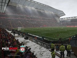 PES 2019 memunculkan lagi mode cuaca bersalju (Pro Evolution Soccer)