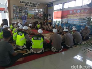 5 Polisi Gugur di Mako Brimob, Polantas di Aceh Gelar Doa Bersama 5 Polisi Gugur di Mako Brimob, Polantas di Aceh Gelar Doa Bersama