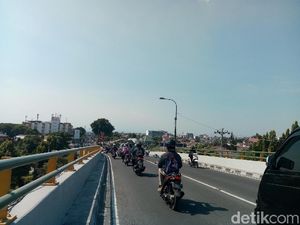 Langit Yogya Kembali Cerah, Warga Beraktivitas Seperti Biasa