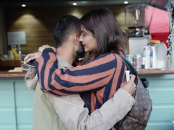 Anand Ahuja Pamer Foto Mesra dengan Sonam Kapoor Pasca Menikah