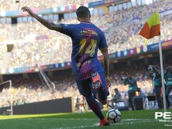 Tentu saja grafis permainan dan menu interface juga mengalami perubahan. (Pro Evolution Soccer)