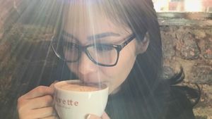 Manisnya Gaya Makan Caca Tengker, Adik Nagita Slavina