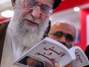 Apakah Pemimpin Tertinggi Iran Ayatollah Khamenei Pojokkan Trump?