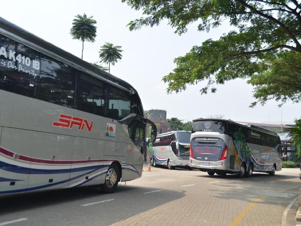 Moda Tranportasi Dilarang Beroperasi Selama Lebaran, PO Bus: Gimana Bayar THR?