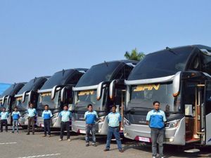 Duka Bus Malam Dicegat Sana-Sini, Naiknya COVID-19 di Singapura