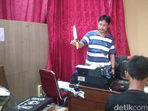 Remaja di Cirebon Aniaya Pacar dan Bunuh Orang yang Melerainya Remaja di Cirebon Aniaya Pacar dan Bunuh Orang yang Melerainya