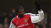 4. Nwankwo Kanu. 116 kali menjadi pemain pengganti untuk bikin 17 gol + 13 assist. Foto: Stu Forster/Getty Images