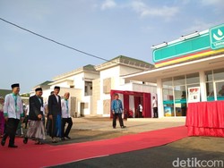 Resmikan Umat Mart, Jokowi Pesan Jaga Kerukunan saat Pemilu