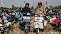 Keseruan Pencinta Vespa di Jakarta Mods May Day