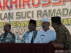 Gus Ipul Cerita Kemajuan Pesantren di Depan Andrinof Chaniago