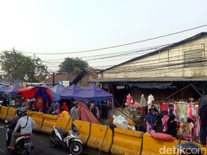 Pedagang Tolak Usul Sandiaga untuk Berjualan Mobile saat Ramadan Pedagang Tolak Usul Sandiaga untuk Berjualan Mobile saat Ramadan