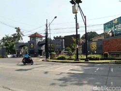 Kagetnya Sang Ayah Tahu Putrinya Diciduk karena Akan Tusuk Brimob