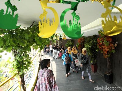 Pernak Pernik Ramadan Warnai TPO