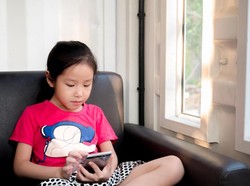 7 Hal Ini Perlu Dilakukan Saat Anak Diajak Ikut Momo Challenge