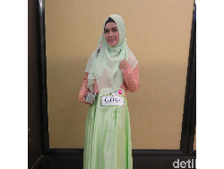 Kisah Inspiratif Hijabers Muda yang Dirikan Pesantren Sendiri di Usia 17