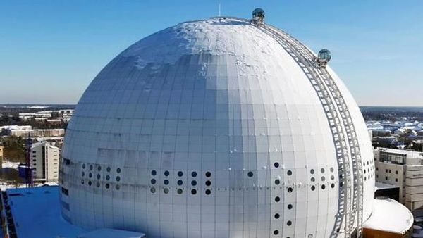 Lift-lift Unik yang Bikin Mata Melongo