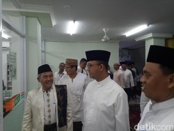Anies-Sandi Hadiri Peresmian Gedung PWNU DKI