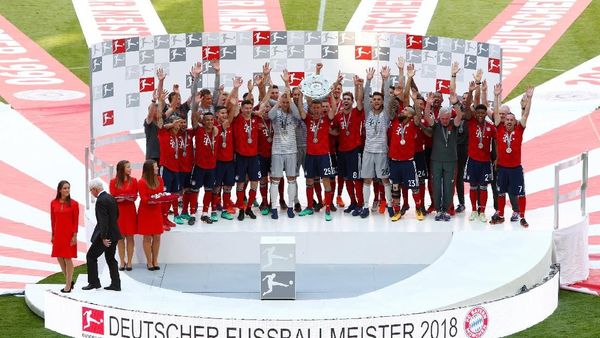 Pesta Juara Bayern di Allianz Arena