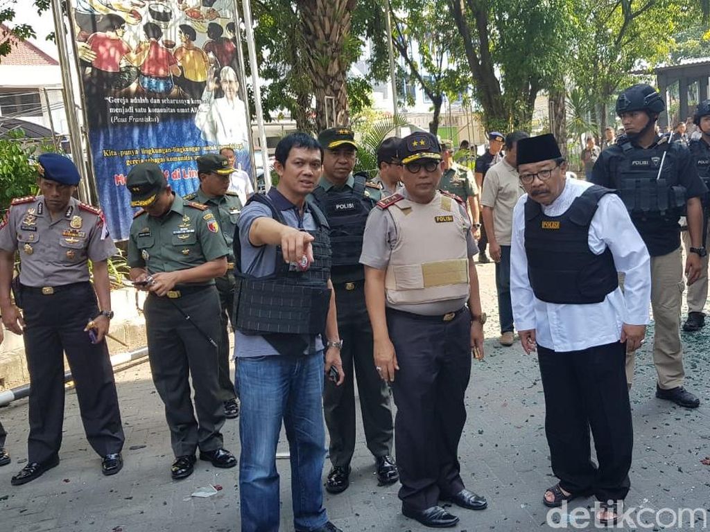 Gubernur Jatim Minta Warga Tidak Takut Teror Bom di Surabaya
