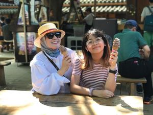 Anak Sering Di-bully hingga Diancam Akan Dibunuh, Astrid Kuya Tetap Sabar Anak Sering Di-bully hingga Diancam Akan Dibunuh, Astrid Kuya Tetap Sabar