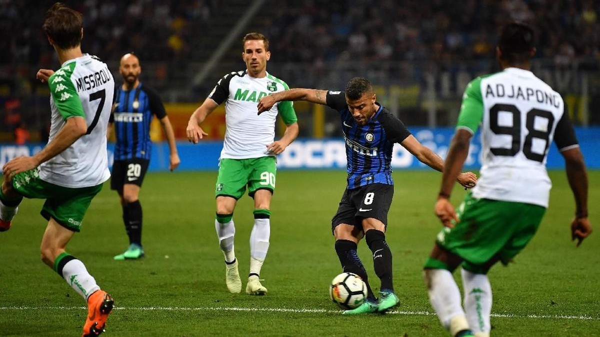 Inter Milan dikalahkan Sassuolo 1-2 dalam lanjutan Liga Italia (Foto: Valerio Pennicino/Getty Images)