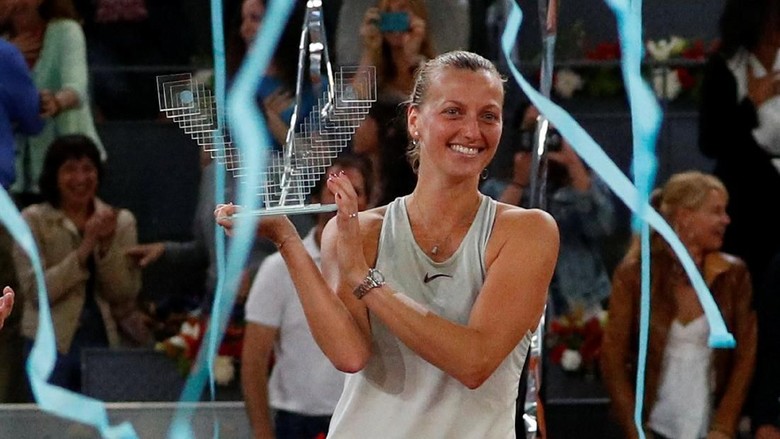 Kvitova Juara Usai Tarung Tiga Set Lawan Bertens Kvitova Juara Usai Tarung Tiga Set Lawan Bertens