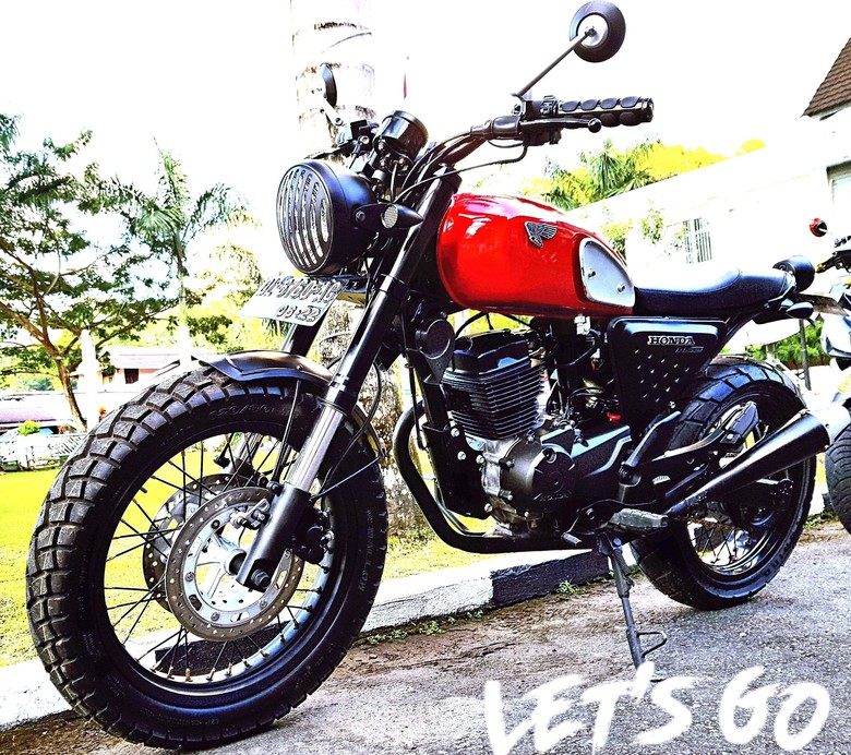 Honda MegaPro Scrambler di Perbatasan Indonesia Honda MegaPro Scrambler di Perbatasan Indonesia