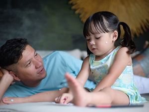 Senangnya si Cantik Gempi Saat Main Bareng Papa Gading