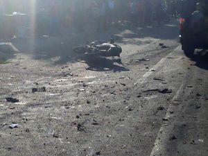 Foto-Foto Bom Gereja di Surabaya