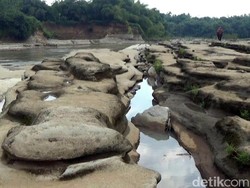 Sungai di Purworejo yang Seperti Grand Canyon Mini