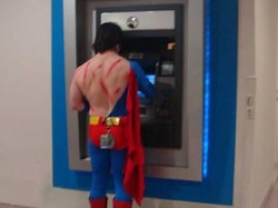 Fakta! Mesin ATM Ternyata Sama Joroknya dengan Dudukan Toilet Umum