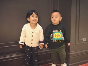 Gemasnya Lihat Keponakan Syahrini yang Hafal Doa-doa