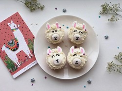 Llama Disebut Jadi Pengganti Unicorn dalam Tren Makanan Terbaru