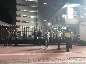 Penjelasan TNI AD soal Orang Mencurigakan di Depan Mabes Penjelasan TNI AD soal Orang Mencurigakan di Depan Mabes