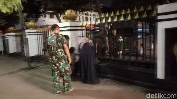 Potret Motor yang Digunakan Orang Mencurigakan di Depan Mabes TNI AD