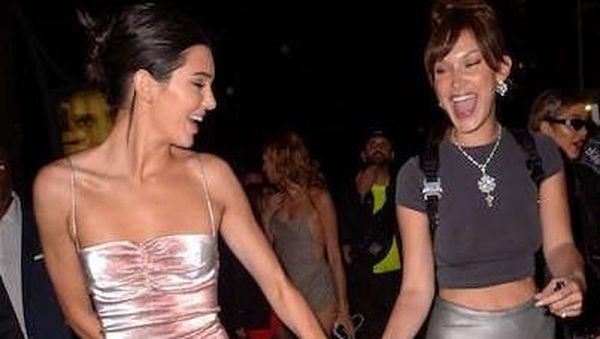 Adu Seksi Gaun Kendall Jenner dan Bella Hadid di Cannes