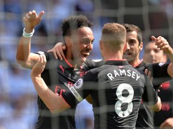 Arsenal Raih Poin Tandang Pertama Tahun 2018 di Laga Pamungkas