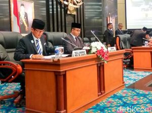 Anies Usul Pajak Parkir Naik 30 Persen untuk Urai Macet