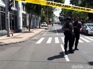 MUI Kutuk Keras Teror Bom Dua Hari di Surabaya MUI Kutuk Keras Teror Bom Dua Hari di Surabaya