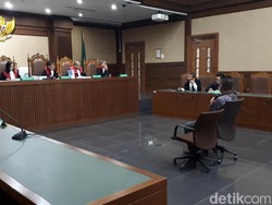 Penyuap Bupati HST Dituntut 3 Tahun Penjara